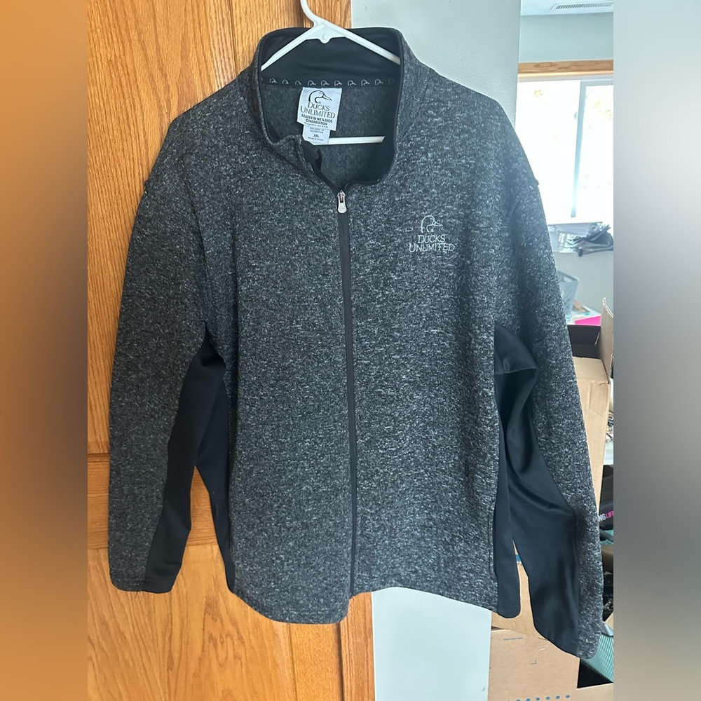 Ducks Unlimited Men's Gray Jacket